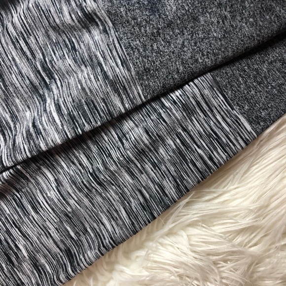 Dark grey leggings - Picture 2 of 3